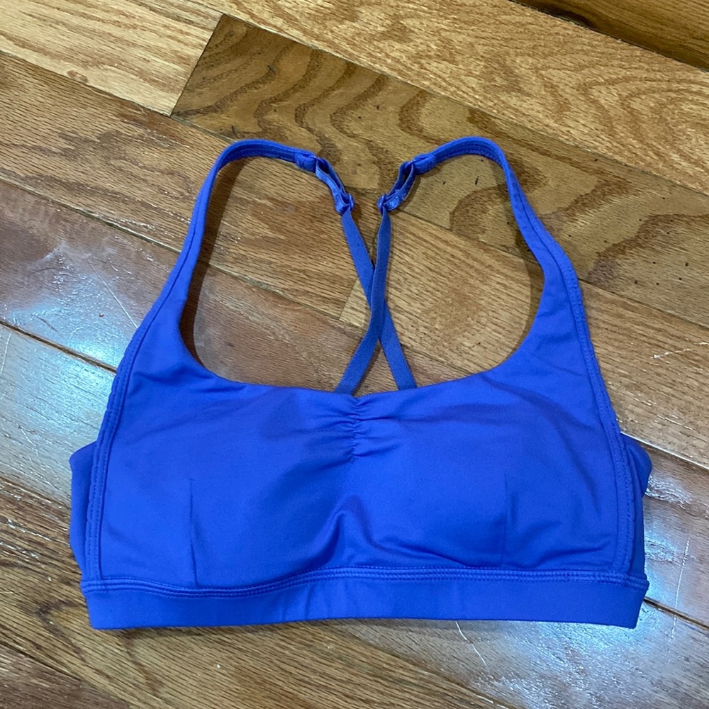 Lululemon Hot 'N Sweaty Bra
Persian Purple size 4